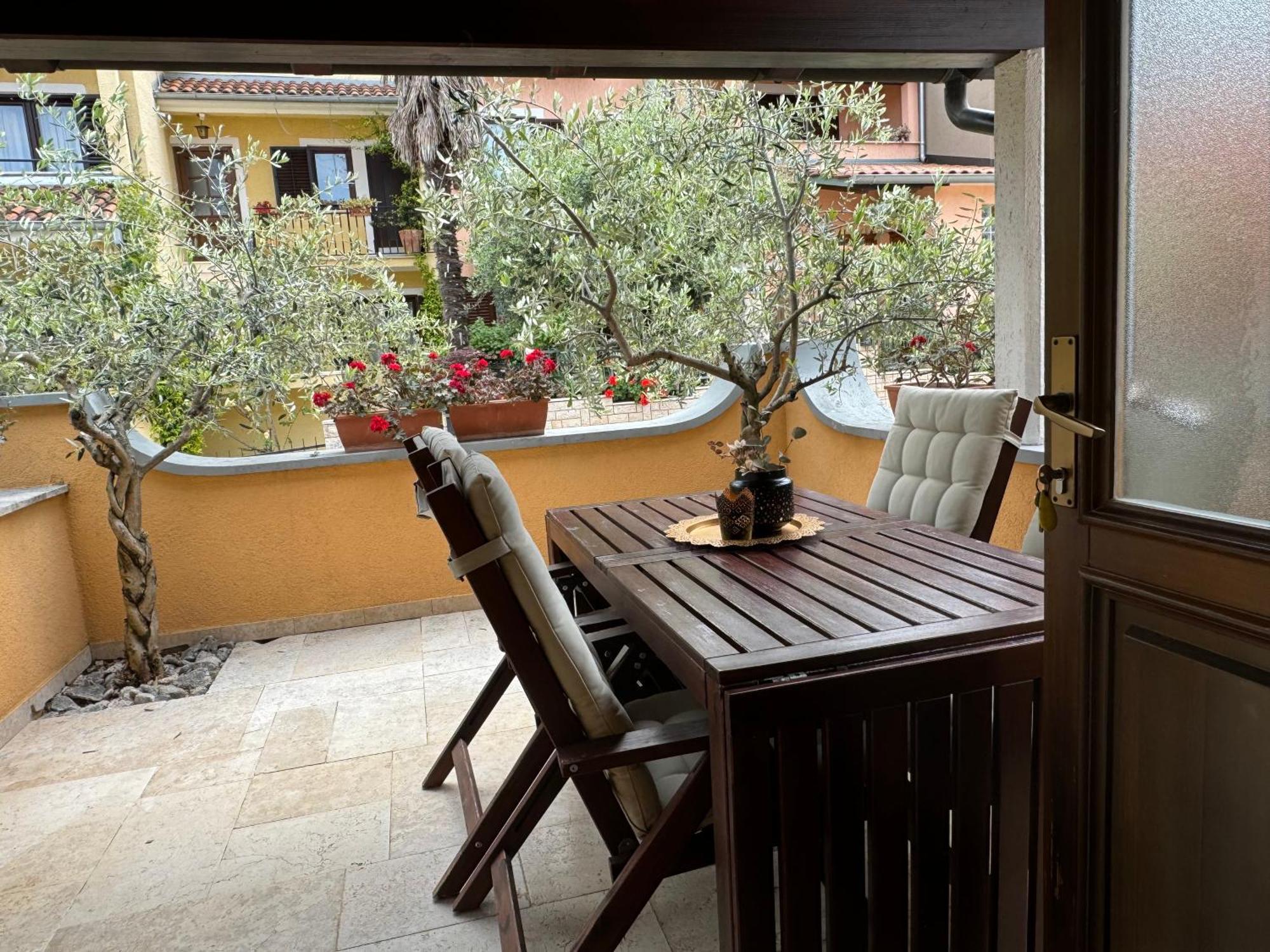 Bed&Bike Milena Apartment Vrsar Exterior foto